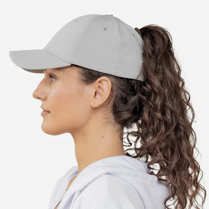 Boné feminino Lunna com fecho magnético