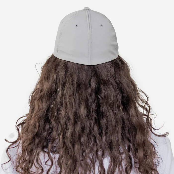 Boné feminino Lunna com fecho magnético