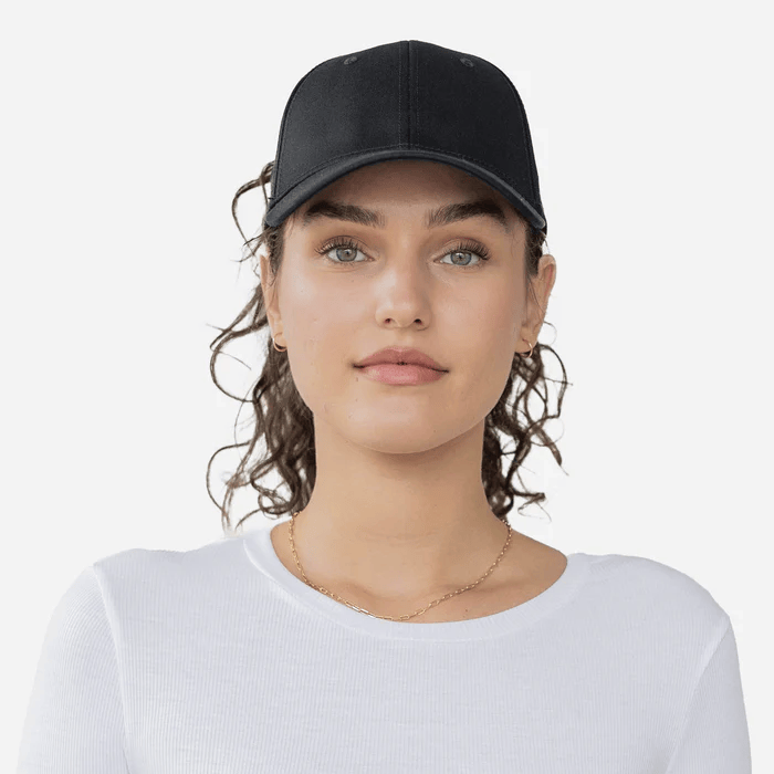 Boné feminino Lunna com fecho magnético